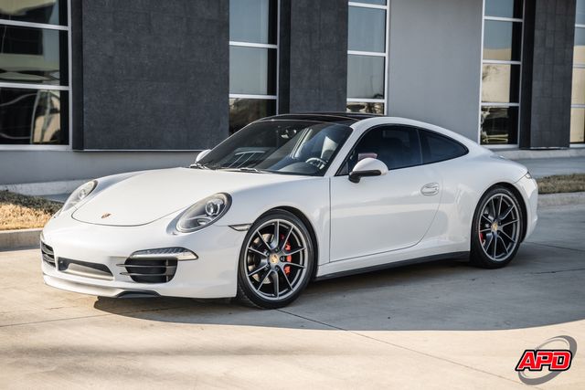 2015 Porsche 911 Carrera 4S