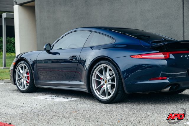 2015 Porsche 911 Carrera 4S
