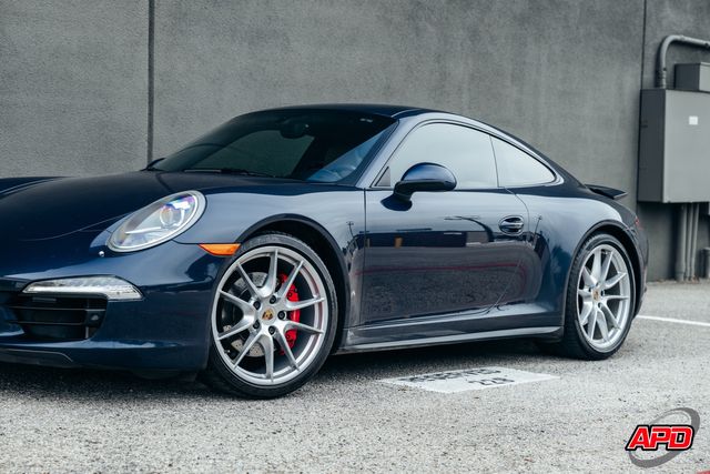 2015 Porsche 911 Carrera 4S