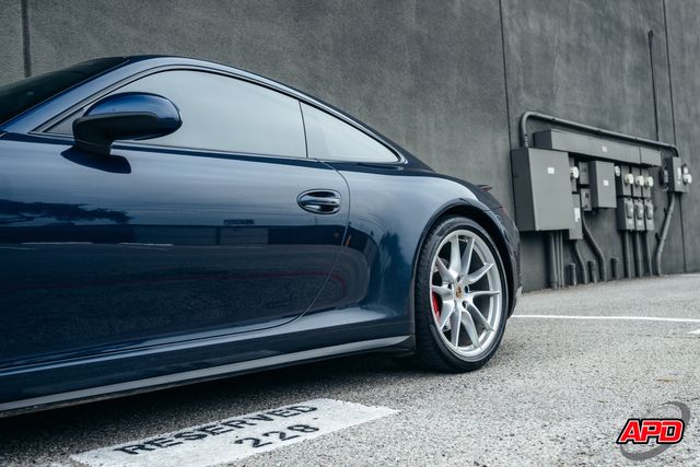 2015 Porsche 911 Carrera 4S