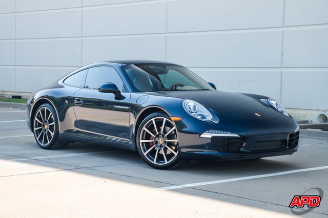2015 Porsche 911 Carrera