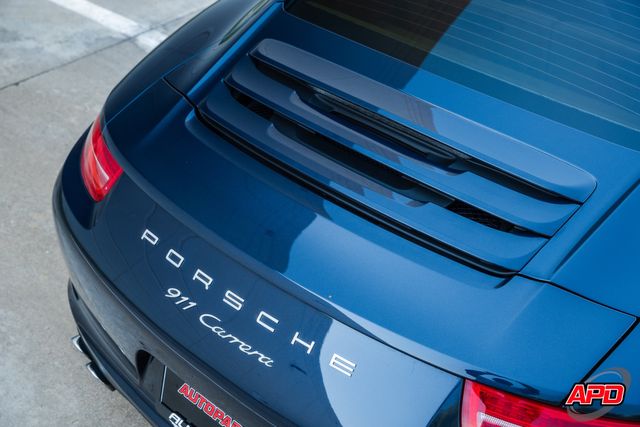 2015 Porsche 911 Carrera