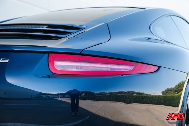 2015 Porsche 911 Carrera