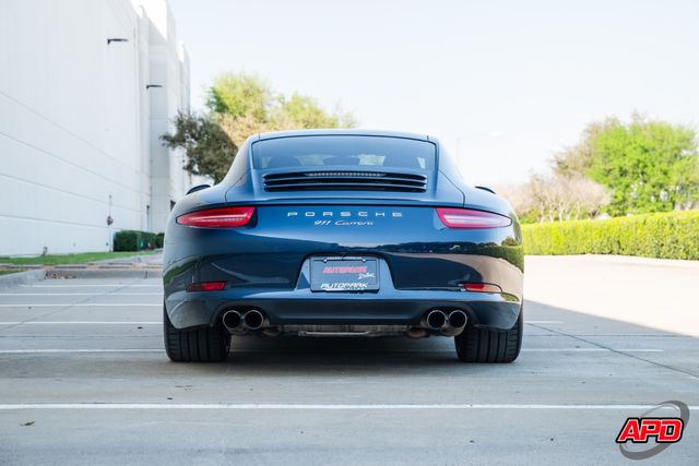2015 Porsche 911 Carrera