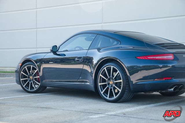 2015 Porsche 911 Carrera 2015 Porsche 911 Carrera