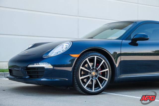2015 Porsche 911 Carrera 2015 Porsche 911 Carrera