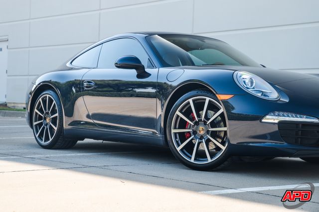 2015 Porsche 911 Carrera