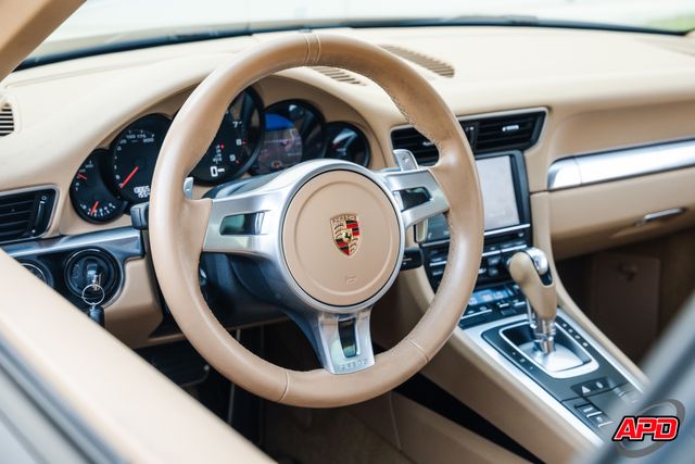 2015 Porsche 911 Carrera