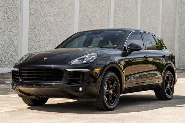 2015 Porsche Cayenne S | Addison, TX | Apex Auto Sports