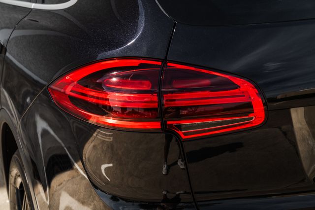 2015 Porsche Cayenne S | Addison, TX | Apex Auto Sports