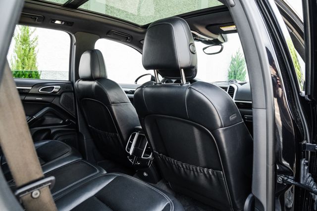 2015 Porsche Cayenne S | Addison, TX | Apex Auto Sports