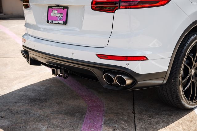 2015 Porsche Cayenne S | Addison, TX | Apex Auto Sports