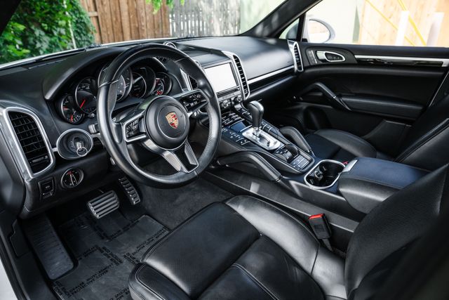 2015 Porsche Cayenne S | Addison, TX | Apex Auto Sports 2015 Porsche Cayenne S | Addison, TX | Apex Auto Sports