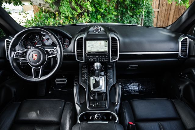 2015 Porsche Cayenne S | Addison, TX | Apex Auto Sports