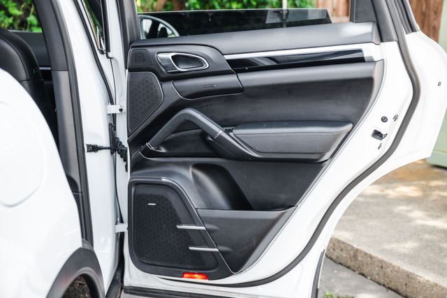 2015 Porsche Cayenne S | Addison, TX | Apex Auto Sports