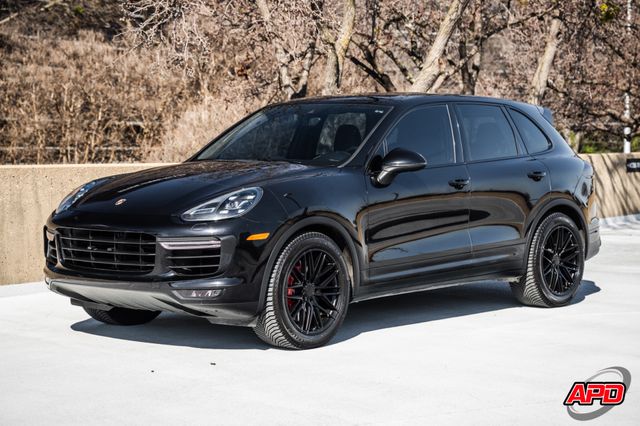 2015 Porsche Cayenne Turbo