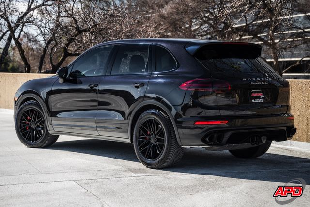 2015 Porsche Cayenne Turbo