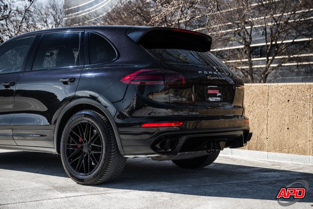 2015 Porsche Cayenne Turbo 2015 Porsche Cayenne Turbo