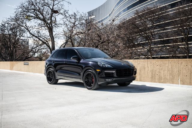 2015 Porsche Cayenne Turbo 2015 Porsche Cayenne Turbo