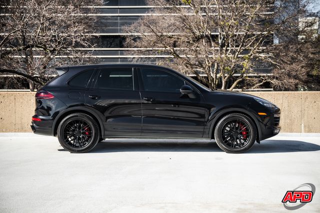 2015 Porsche Cayenne Turbo
