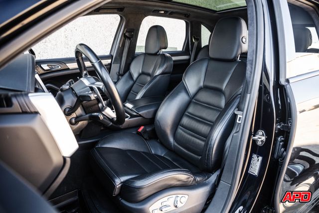 2015 Porsche Cayenne Turbo 2015 Porsche Cayenne Turbo