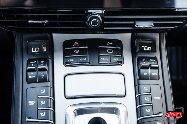 2015 Porsche Cayenne Turbo 2015 Porsche Cayenne Turbo