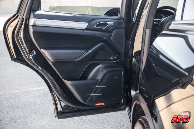 2015 Porsche Cayenne Turbo