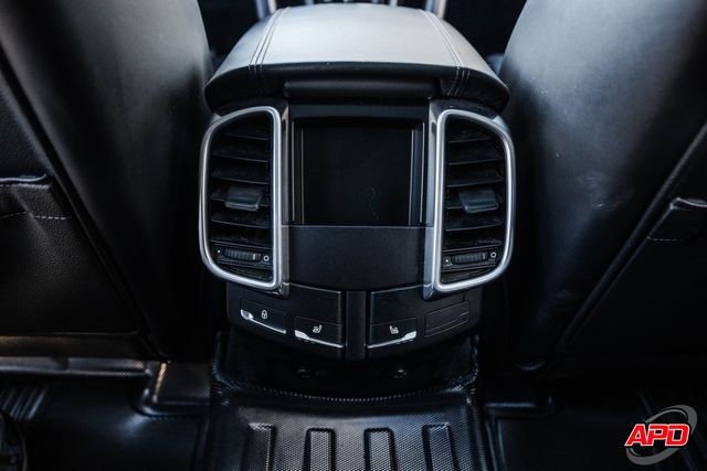 2015 Porsche Cayenne Turbo