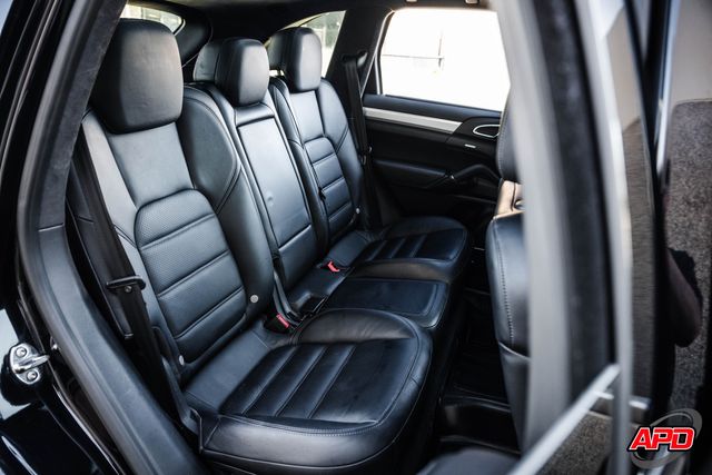 2015 Porsche Cayenne Turbo 2015 Porsche Cayenne Turbo