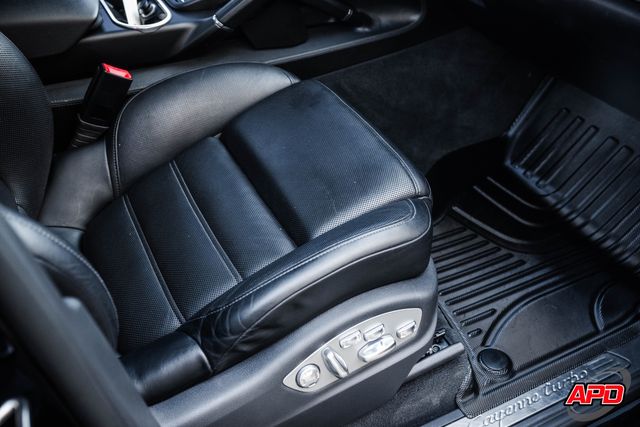 2015 Porsche Cayenne Turbo 2015 Porsche Cayenne Turbo