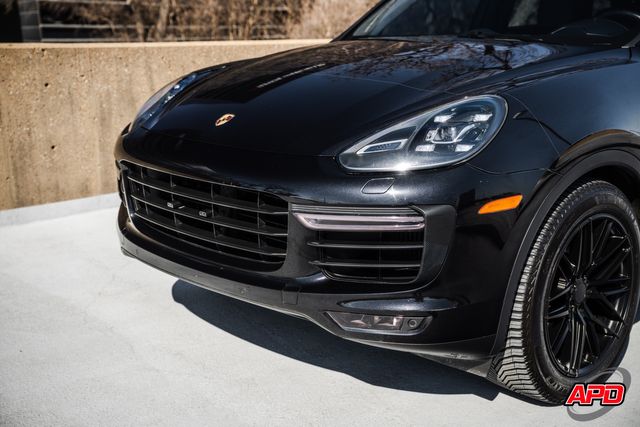 2015 Porsche Cayenne Turbo 2015 Porsche Cayenne Turbo