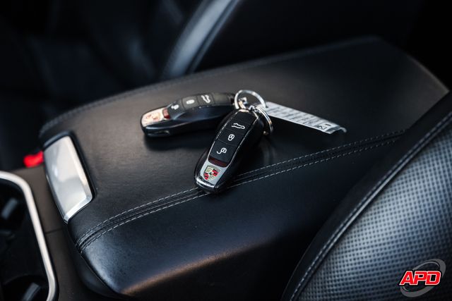 2015 Porsche Cayenne Turbo 2015 Porsche Cayenne Turbo