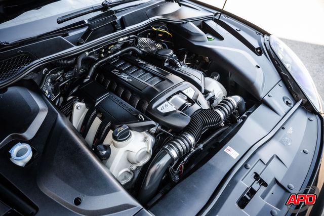 2015 Porsche Cayenne Turbo 2015 Porsche Cayenne Turbo