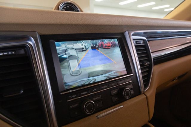 2015 Porsche  Macan S 