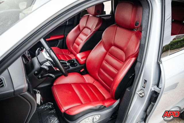 2015 Porsche Macan Turbo 2015 Porsche Macan Turbo