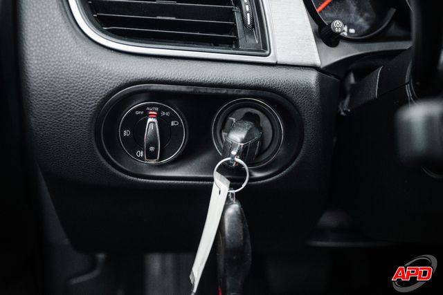 2015 Porsche Macan Turbo 2015 Porsche Macan Turbo