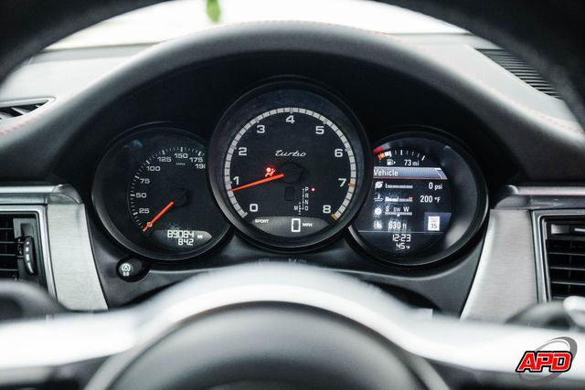 2015 Porsche Macan Turbo 2015 Porsche Macan Turbo