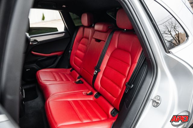 2015 Porsche Macan Turbo 2015 Porsche Macan Turbo