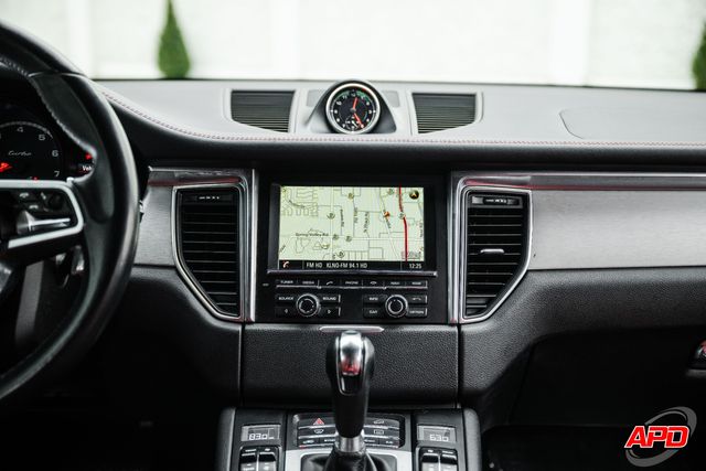 2015 Porsche Macan Turbo 2015 Porsche Macan Turbo