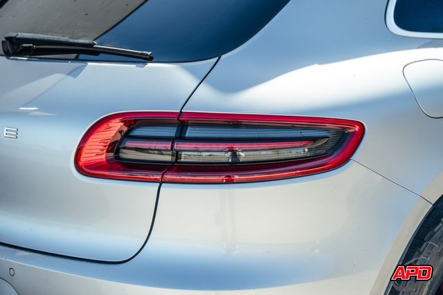 2015 Porsche Macan Turbo 2015 Porsche Macan Turbo