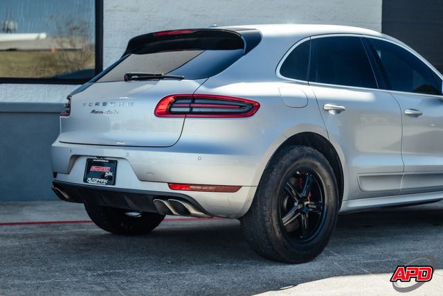 2015 Porsche Macan Turbo 2015 Porsche Macan Turbo