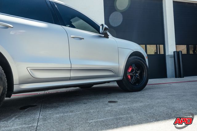 2015 Porsche Macan Turbo 2015 Porsche Macan Turbo