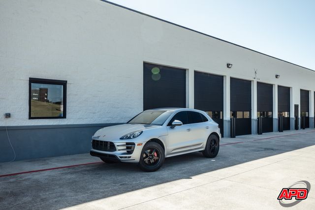 2015 Porsche Macan Turbo 2015 Porsche Macan Turbo