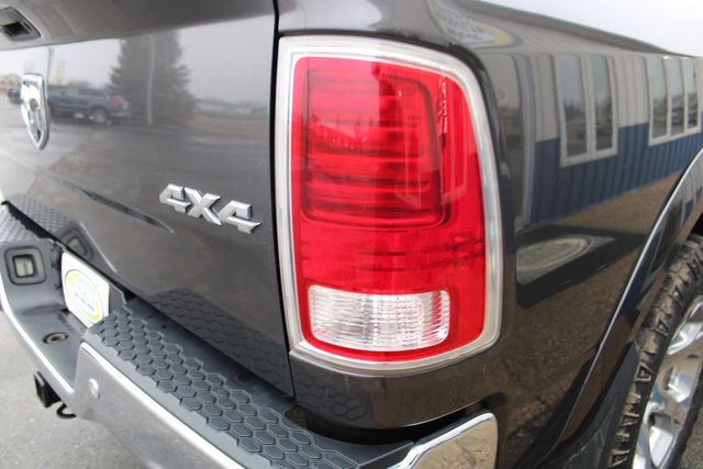 2015 Ram 1500 Laramie Crewcab 4x4