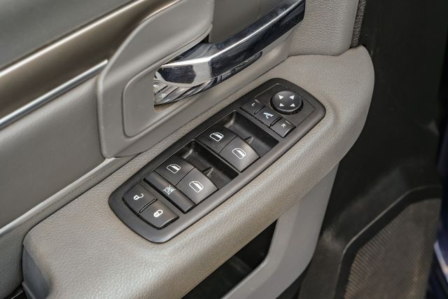 2015 Ram 1500 Lone Star PREMIUM / CLEAN CARFAX / RWD QUAD CAB | Austin, TX | Rocky Mountain Truck Stop Austin 2015 Ram 1500 Lone Star PREMIUM / CLEAN CARFAX / RWD QUAD CAB | Austin, TX | Rocky Mountain Truck Stop Austin