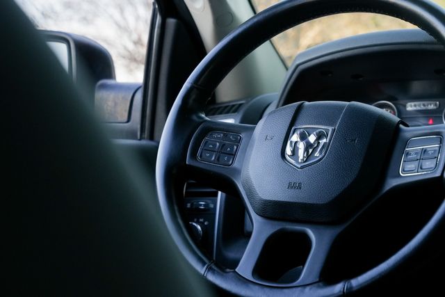 2015 Ram 2500 Lone Star CREW CAB 4X4 W/ UPGRADES / TEXAS OWNED | Austin, TX | Rocky Mountain Truck Stop Austin 2015 Ram 2500 Lone Star CREW CAB 4X4 W/ UPGRADES / TEXAS OWNED | Austin, TX | Rocky Mountain Truck Stop Austin