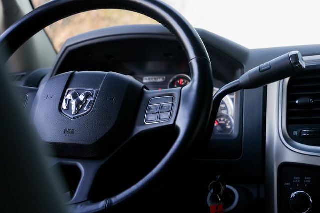 2015 Ram 2500 Lone Star CREW CAB 4X4 W/ UPGRADES / TEXAS OWNED | Austin, TX | Rocky Mountain Truck Stop Austin