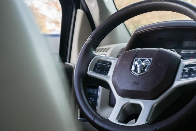 2015 Ram 3500 Laramie CREW CAB LONG BED DRW RWD | Austin, TX | Rocky Mountain Truck Stop Austin