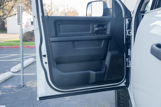 2015 Ram 3500 Tradesman CREW CAB SRW 4X4 / CLEAN CARFAX | Austin, TX | Rocky Mountain Truck Stop Austin