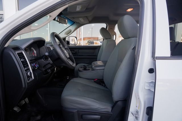 2015 Ram 3500 Tradesman CREW CAB SRW 4X4 / CLEAN CARFAX | Austin, TX | Rocky Mountain Truck Stop Austin